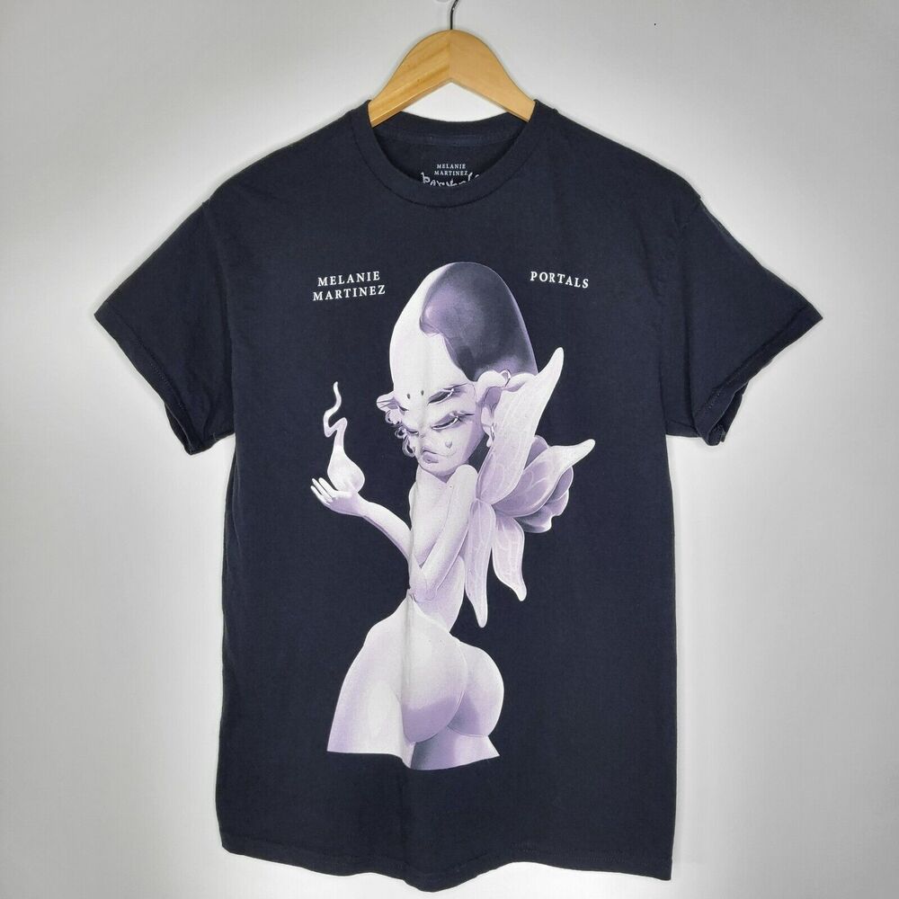 Melanie Martinez Portals Alien Boyfriend Fit T-Shirt Size L Graphic Music Tour